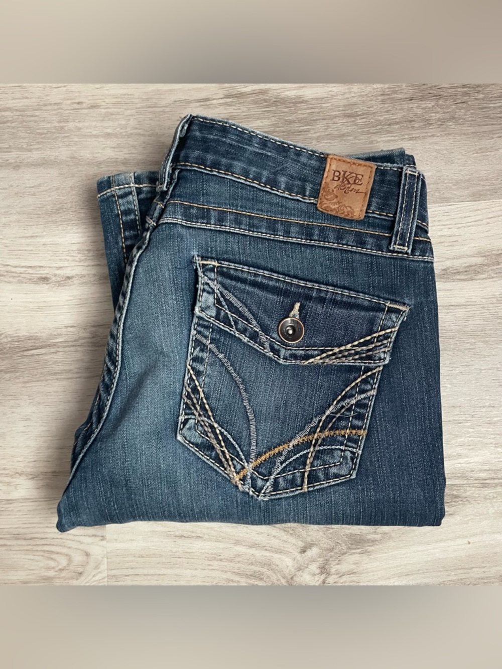 VINTAGE Y2K BKE BUCKLE LOWRISE FLARELEG JEANS WHISKERING FADING